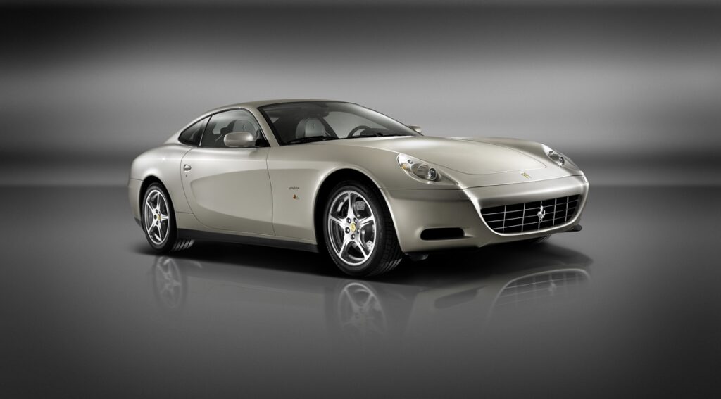 Financement d'une Ferrari 612