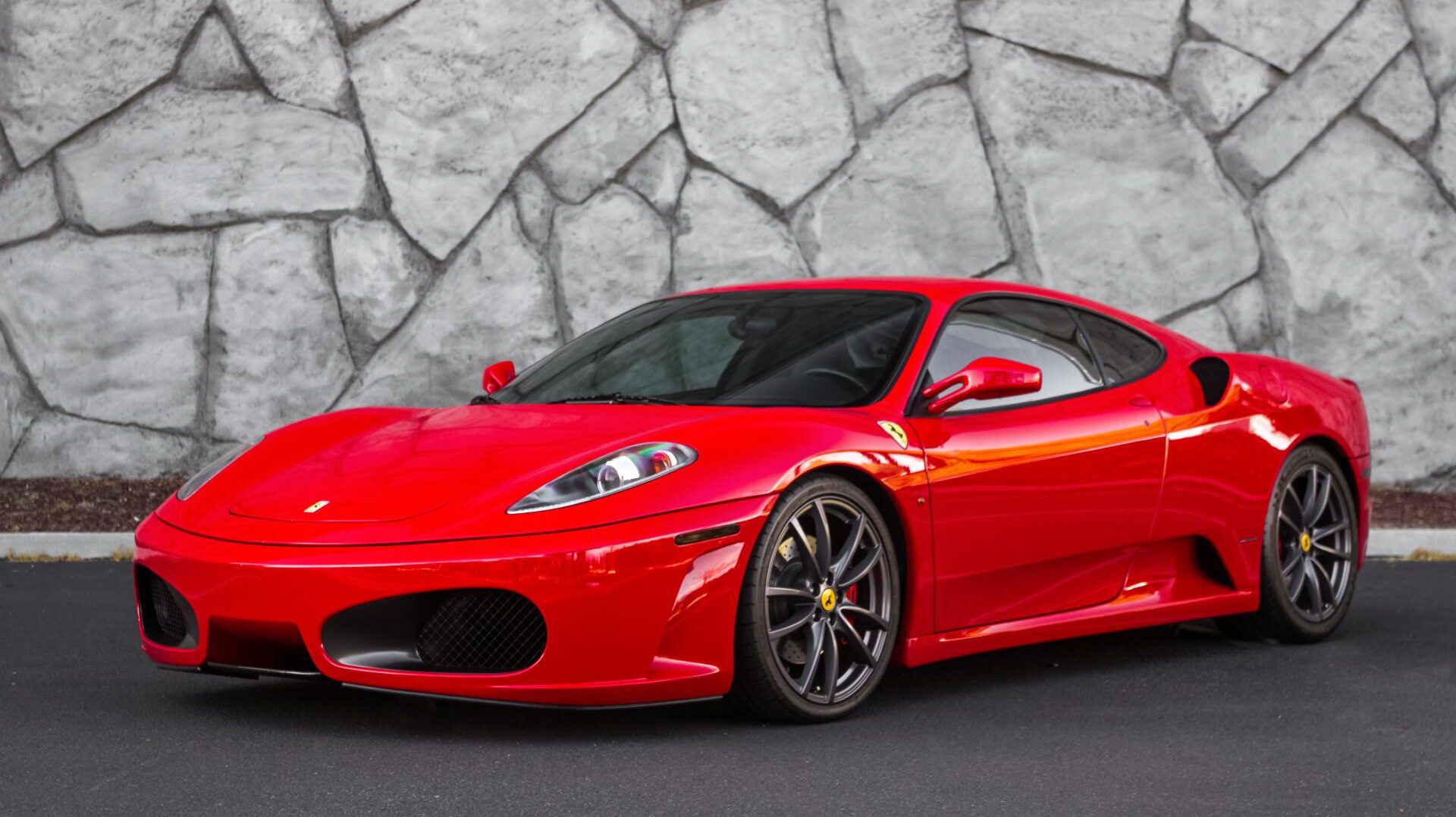 Cofinancement d'une Ferrari F430