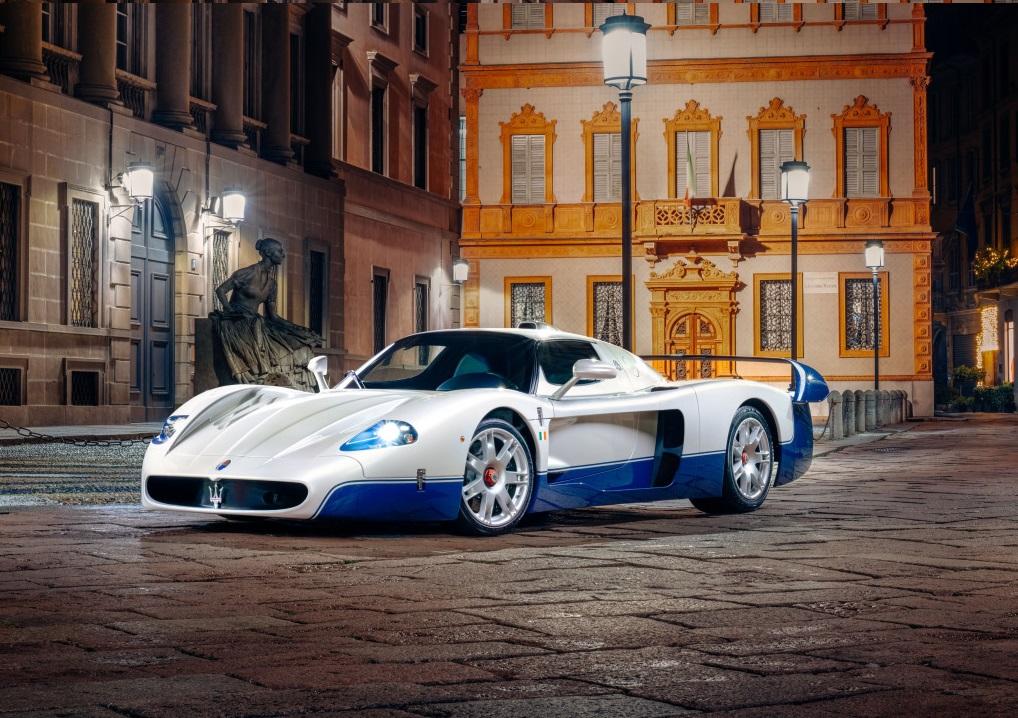 Financement d'une Maserati MC12